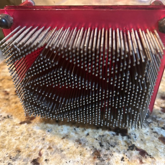 Volcom Stone Pin Art Toy RARE - Picture 4 of 5